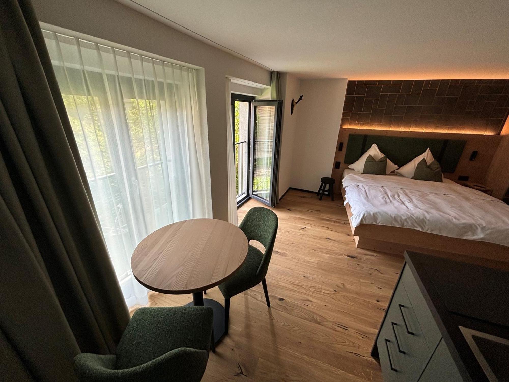 Appart Hotel Pitschonia Self Check-In Andeer Eksteriør billede