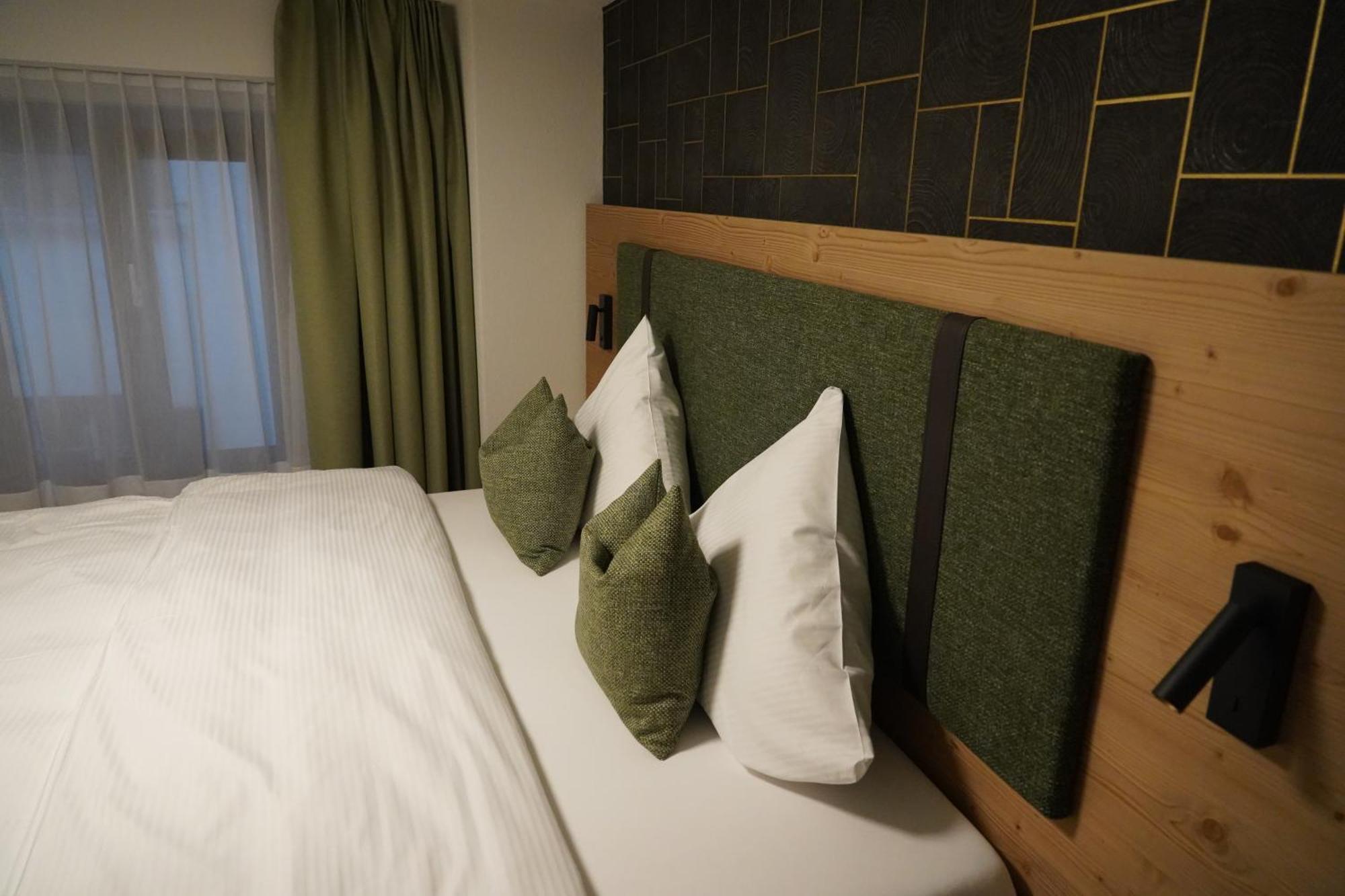 Appart Hotel Pitschonia Self Check-In Andeer Værelse billede