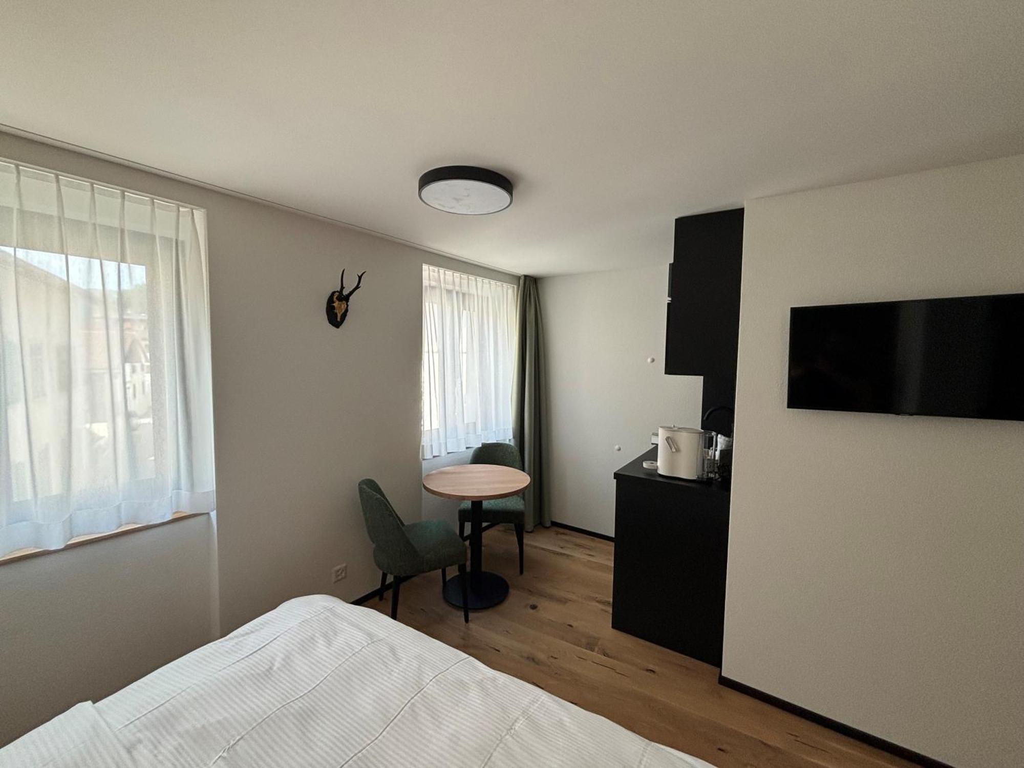 Appart Hotel Pitschonia Self Check-In Andeer Eksteriør billede
