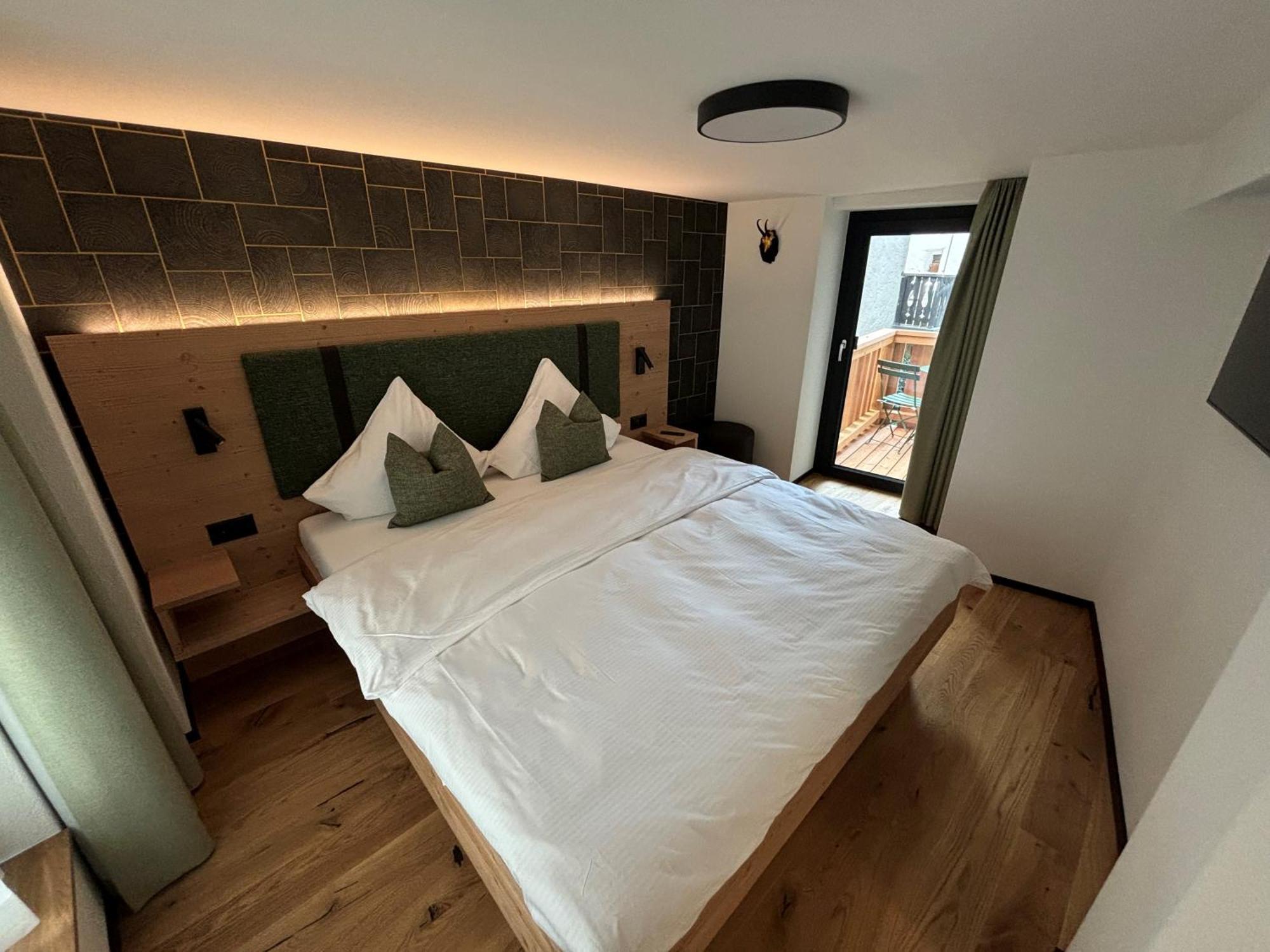 Appart Hotel Pitschonia Self Check-In Andeer Eksteriør billede